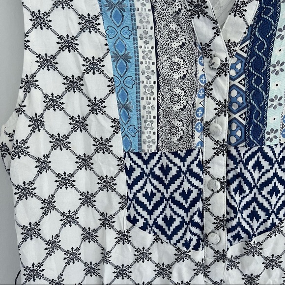 Francesca’s Navy Blue and White Print Mini Dress - Picture 5 of 10